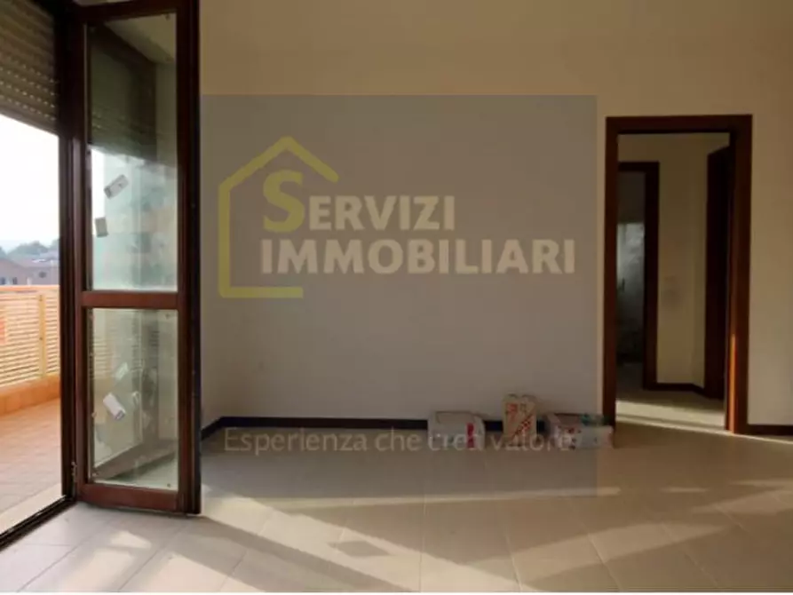 Immagine 10 di Appartamento in vendita  in via Roma a Battaglia Terme
