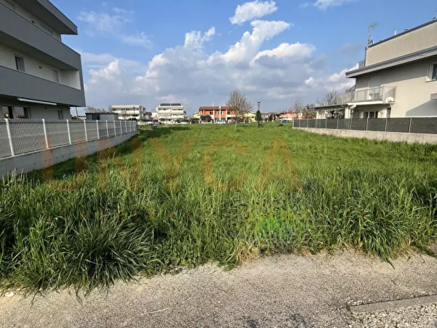Immagine 4 di Terreno in vendita  in Via M. Buonarroti a Mestrino