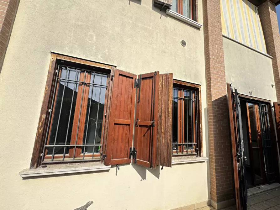 Immagine 2 di Appartamento in vendita  a Brescia