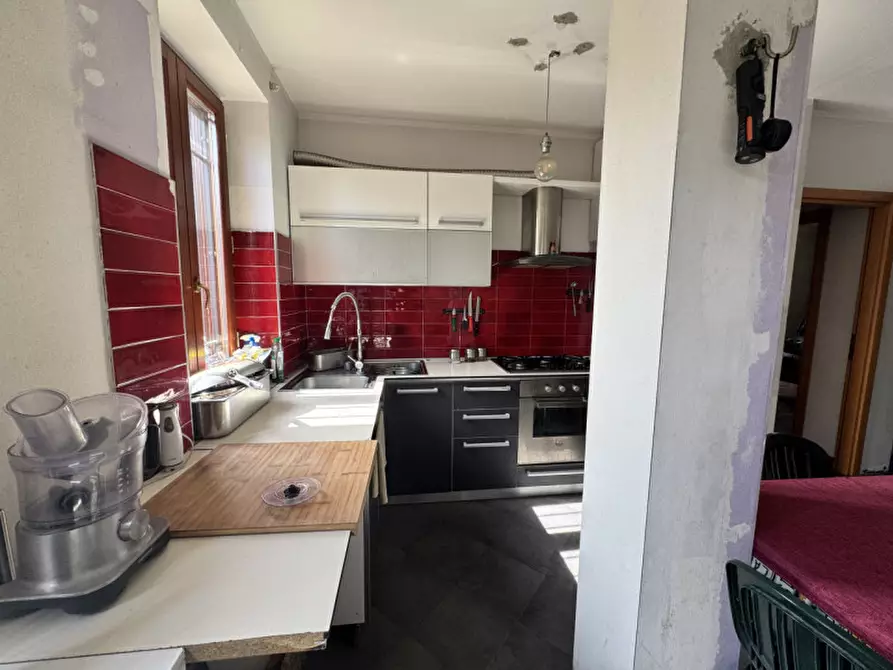 Immagine 7 di Appartamento in vendita  a Brescia