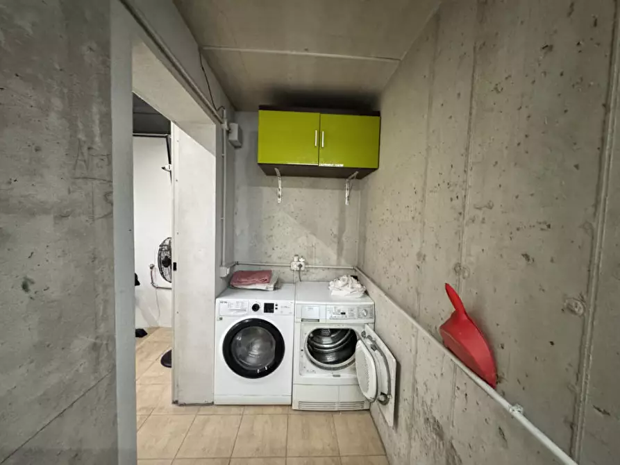 Immagine 30 di Appartamento in vendita  a Brescia