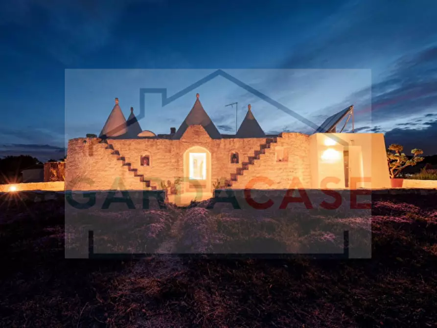 Immagine 2 di Villa in vendita  in Contrada Paradiso a Ostuni