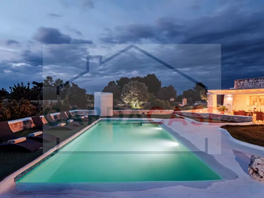 Immagine 4 di Villa in vendita  in Contrada Paradiso a Ostuni