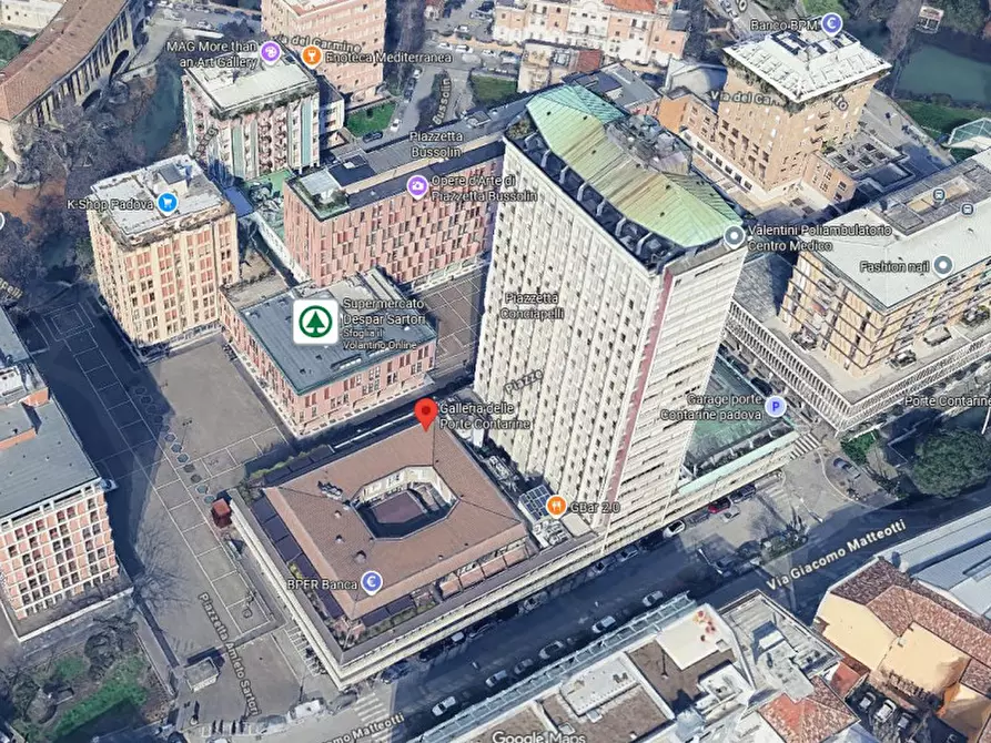 Immagine 3 di Appartamento in vendita  in Via Giacomo Matteotti a Padova