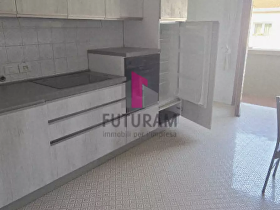 Immagine 1 di Appartamento in affitto  a Selvazzano Dentro