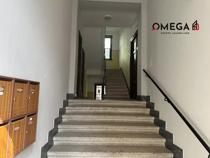Immagine 2 di Cantina in vendita  in via lamarmora 20 a Trieste