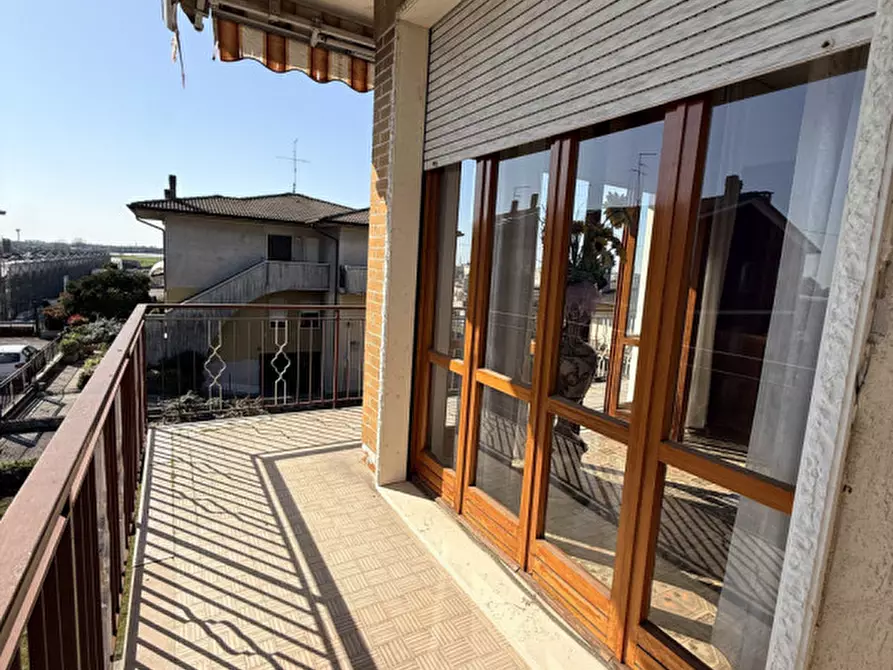 Immagine 11 di Appartamento in vendita  in Via Vittorio Veneto a Castel D'azzano