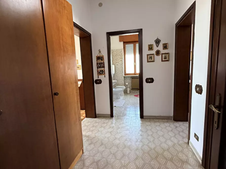 Immagine 15 di Appartamento in vendita  in Via Vittorio Veneto a Castel D'azzano