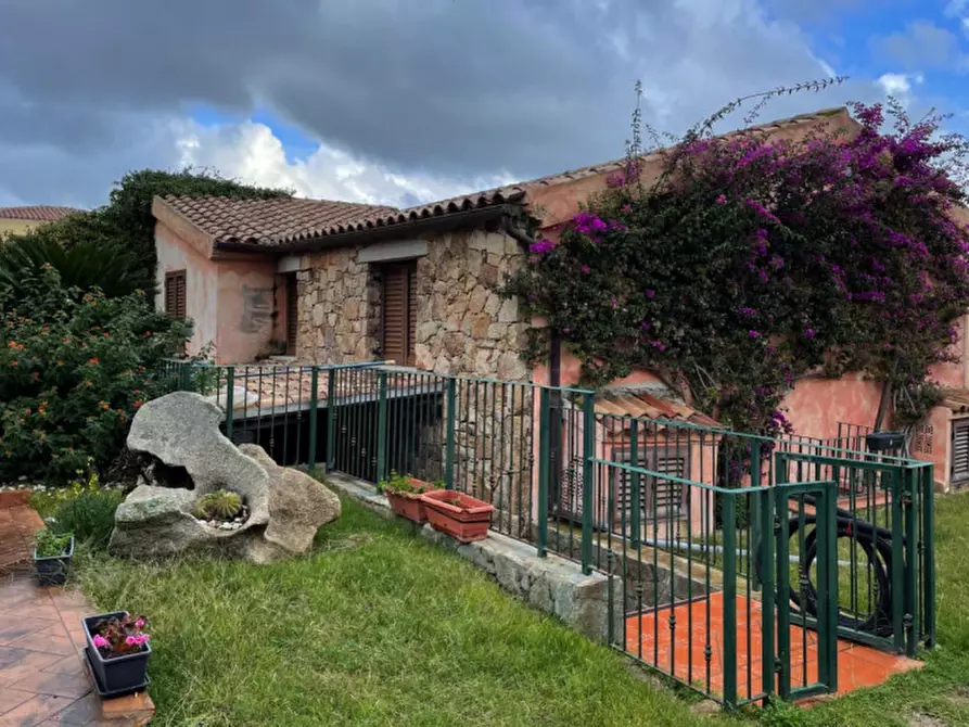 Immagine 2 di Appartamento in vendita  in LOCALITA LU FRAILI - 07052 San Teodoro (SS) a San Teodoro