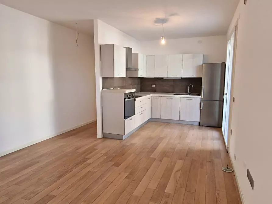 Immagine 3 di Appartamento in vendita  in Via Venticinque Aprile a Cadoneghe