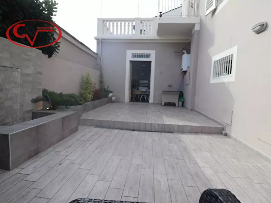 Immagine 1 di Villetta a schiera in vendita  in via pacinotti a Montevarchi