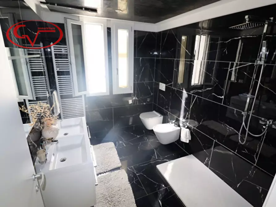 Immagine 21 di Villetta a schiera in vendita  in via pacinotti a Montevarchi