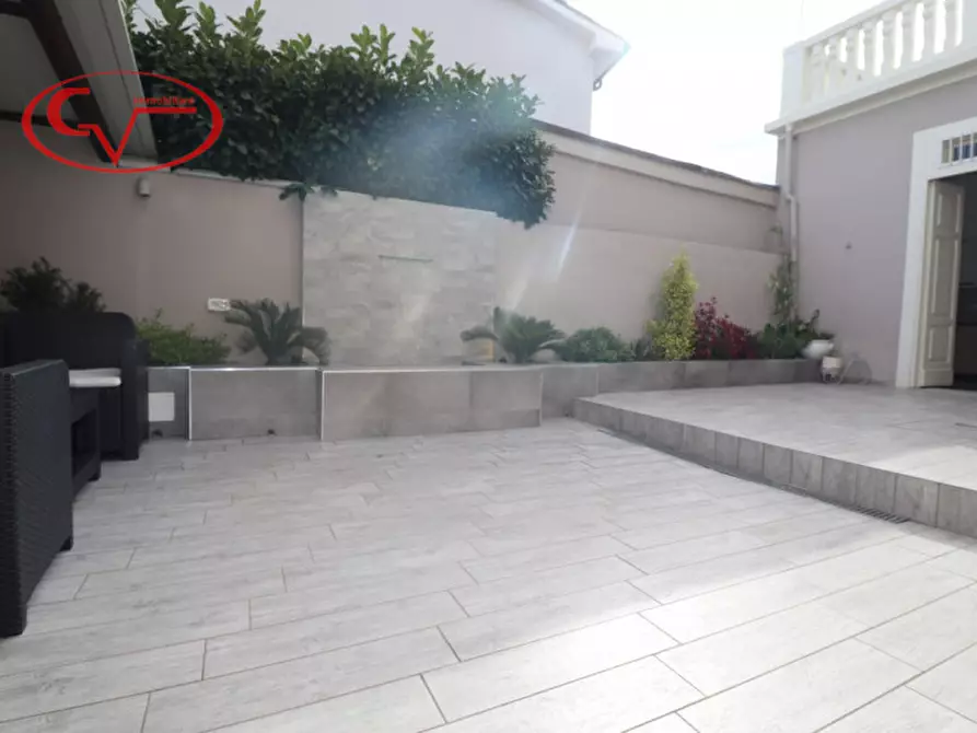 Immagine 36 di Villetta a schiera in vendita  in via pacinotti a Montevarchi