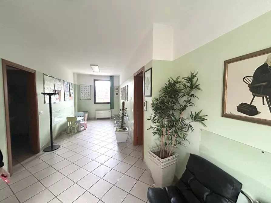 Immagine 2 di Ufficio in affitto  in Viale Rasi e Spinelli a Cesena