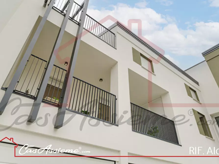 Immagine 40 di Appartamento in vendita  a San Martino Di Lupari