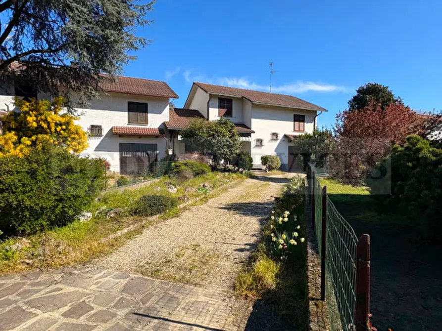 Immagine 5 di Villa in vendita  in via Fausto Coppi n° 27 a Gropello Cairoli