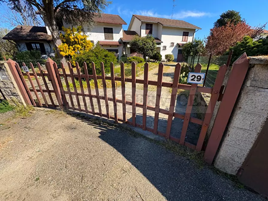 Immagine 7 di Villa in vendita  in via Fausto Coppi n° 27 a Gropello Cairoli