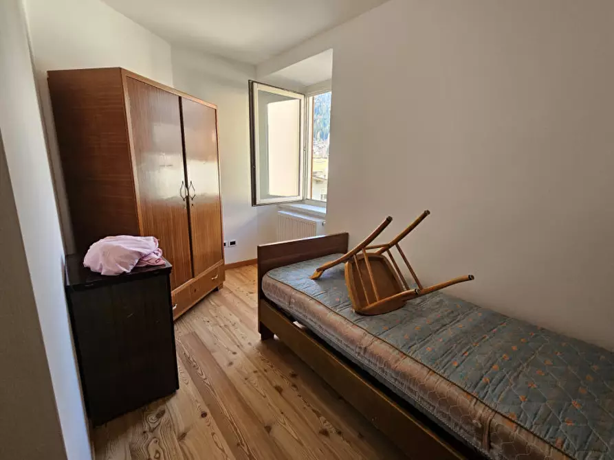 Immagine 14 di Appartamento in vendita  in Via Guglielmo Marconi a Ossana