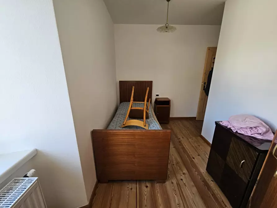 Immagine 15 di Appartamento in vendita  in Via Guglielmo Marconi a Ossana