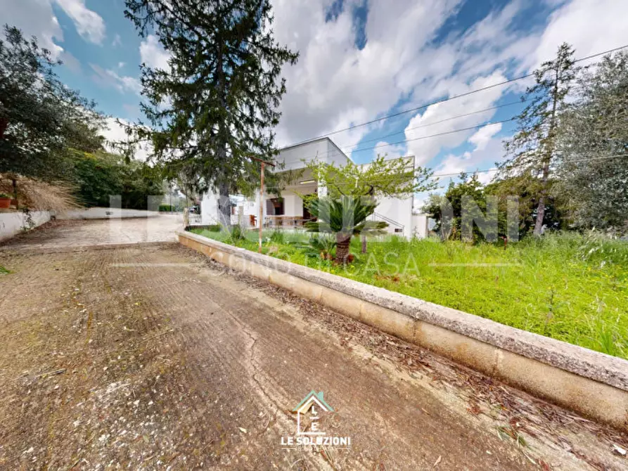 Immagine 2 di Casa indipendente in vendita  in strada comunale torre due pani 12 a Castellana Grotte