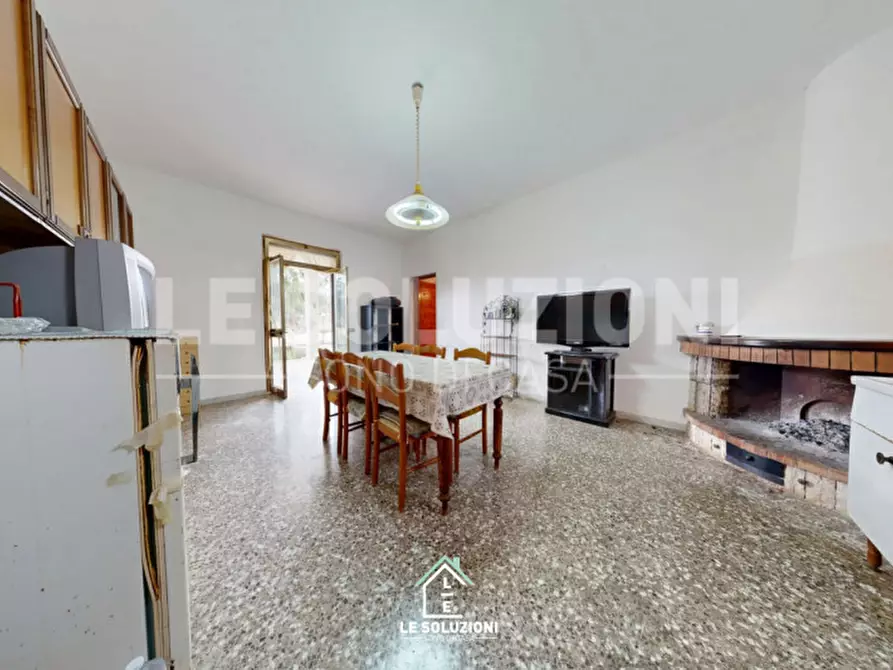 Immagine 6 di Casa indipendente in vendita  in strada comunale torre due pani 12 a Castellana Grotte