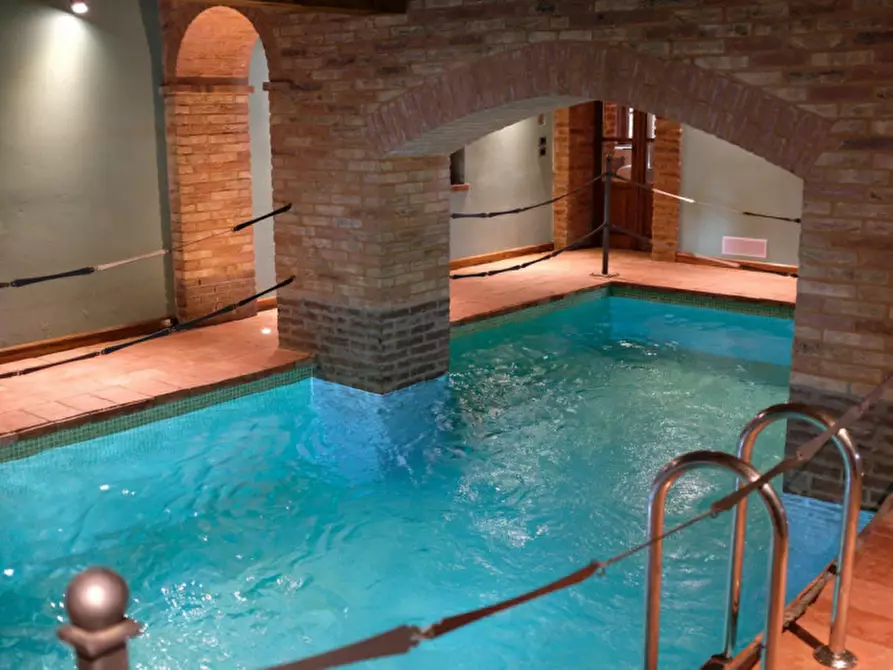 Immagine 1 di Rustico / casale in vendita  a Sesto Ed Uniti