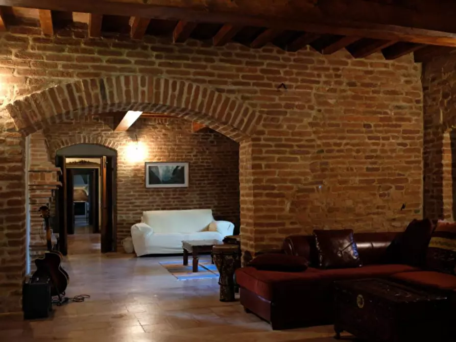 Immagine 2 di Rustico / casale in vendita  a Sesto Ed Uniti