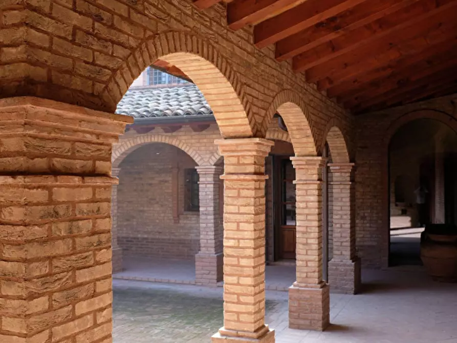 Immagine 73 di Rustico / casale in vendita  a Sesto Ed Uniti