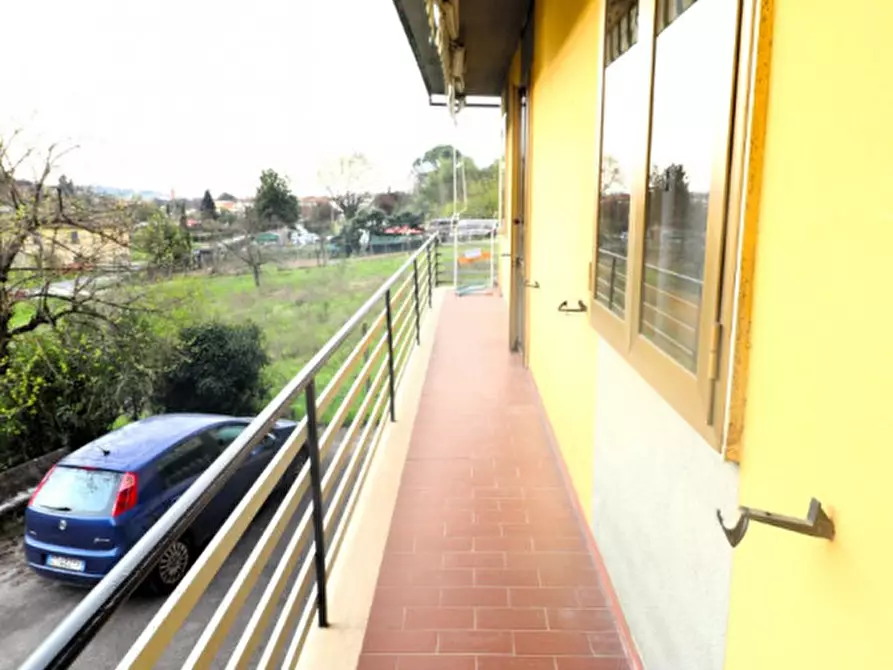 Immagine 7 di Appartamento in vendita  in Via Pacinotti a Montevarchi