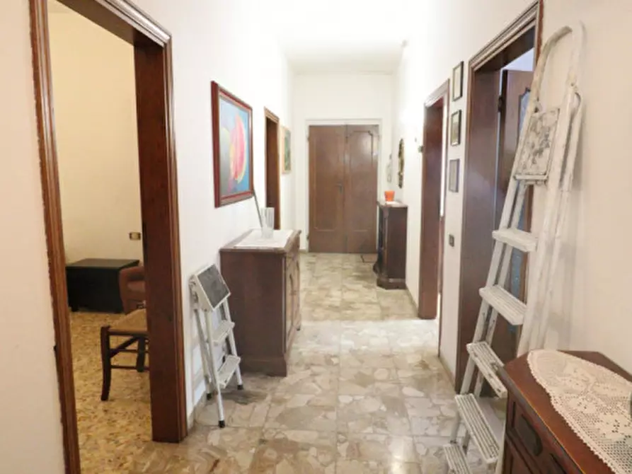 Immagine 8 di Appartamento in vendita  in Via Pacinotti a Montevarchi