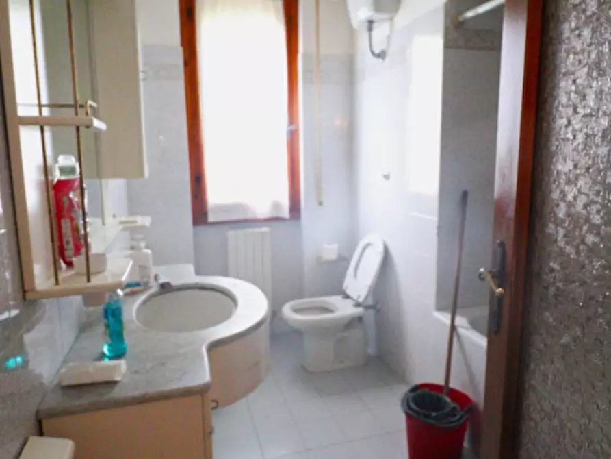 Immagine 13 di Appartamento in vendita  in Via Pacinotti a Montevarchi