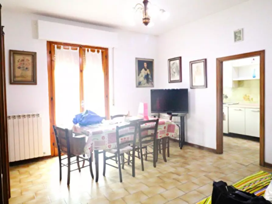 Immagine 17 di Appartamento in vendita  in Via Pacinotti a Montevarchi