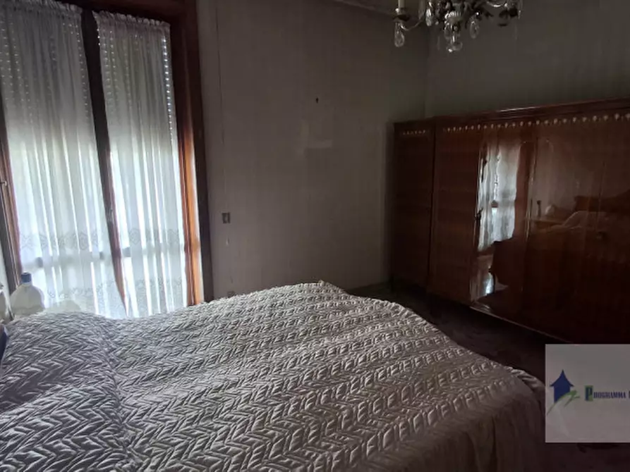 Immagine 12 di Villa in vendita  in Via Cristoforo Colombo 14 a Castano Primo