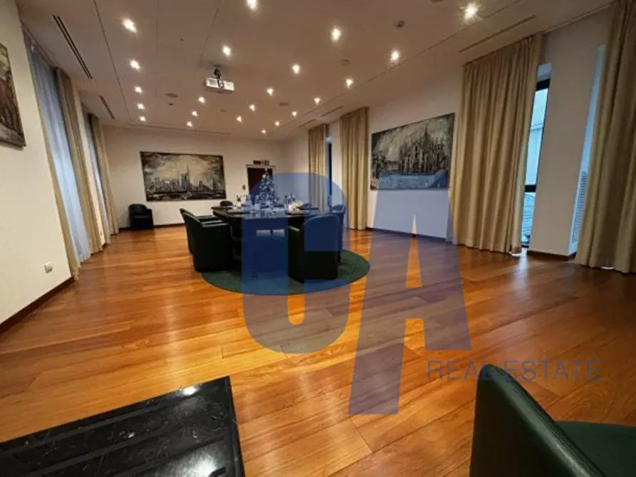 Immagine 8 di Ufficio in affitto  in PIAZZA CORDUSIO a Milano
