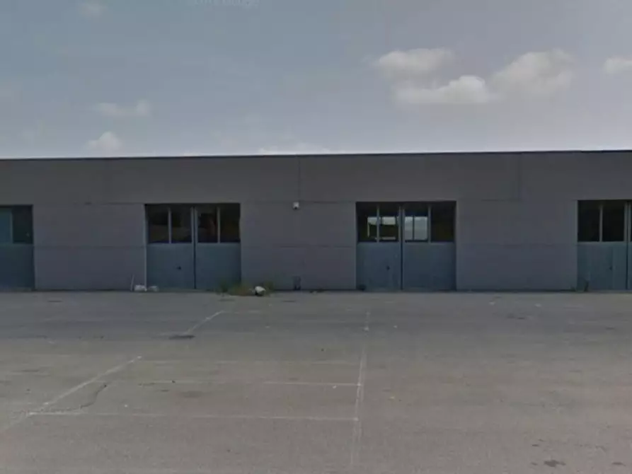Immagine 3 di Magazzino in vendita  in Via Moriassi, 15061 Arquata Scrivia AL, Italia a Arquata Scrivia