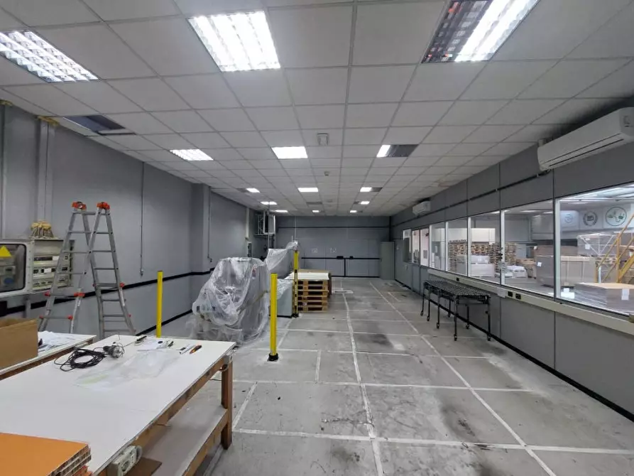 Immagine 8 di Capannone industriale in vendita  in Via IV Novembre, 50, 20019 Settimo Milanese MI, Italia a Settimo Milanese