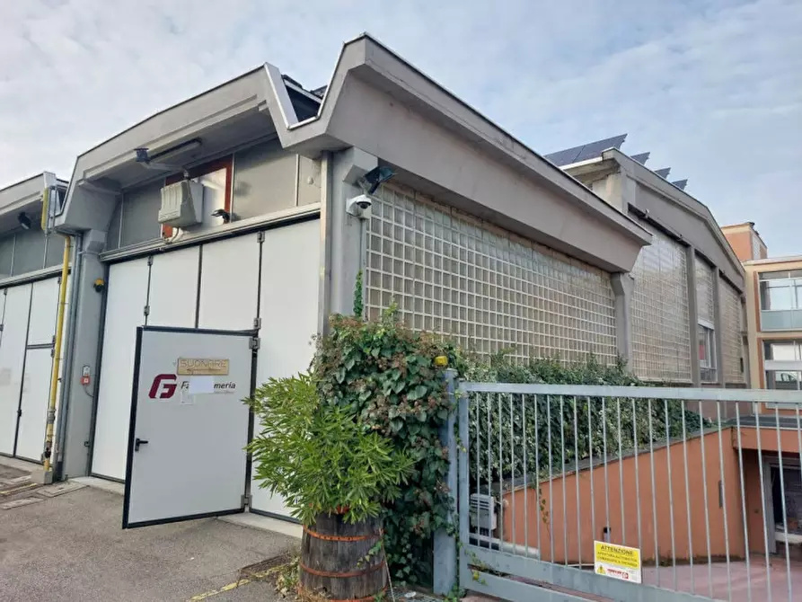 Immagine 1 di Capannone industriale in vendita  in Via della Giardina, 15, 20900 Monza MB, Italia a Monza