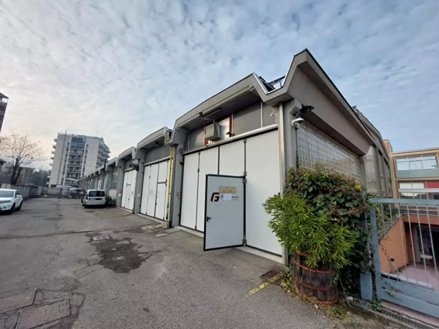 Immagine 9 di Capannone industriale in vendita  in Via della Giardina, 15, 20900 Monza MB, Italia a Monza