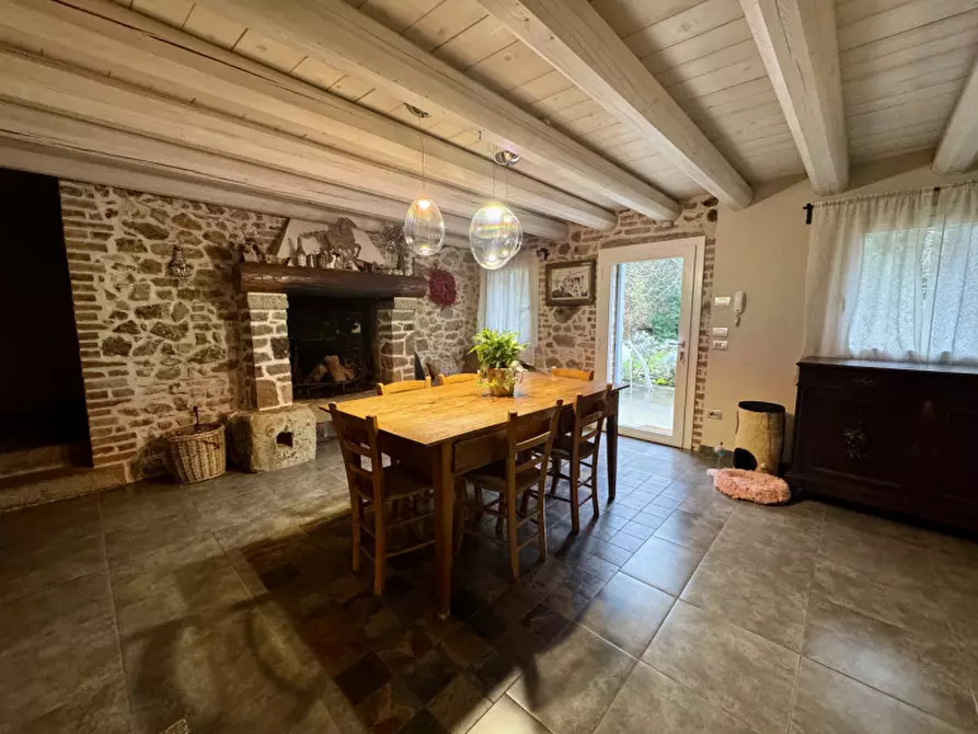 Immagine 5 di Rustico / casale in vendita  a Cinto Euganeo