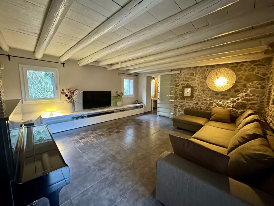 Immagine 32 di Rustico / casale in vendita  a Cinto Euganeo