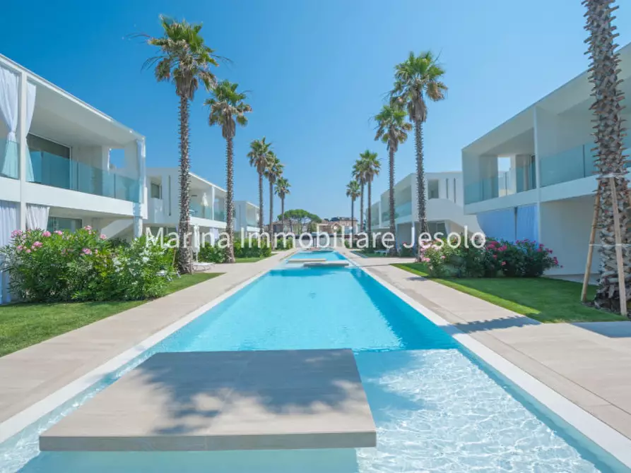 Immagine 3 di Appartamento in vendita  in Viale Martiri delle Foibe a Jesolo