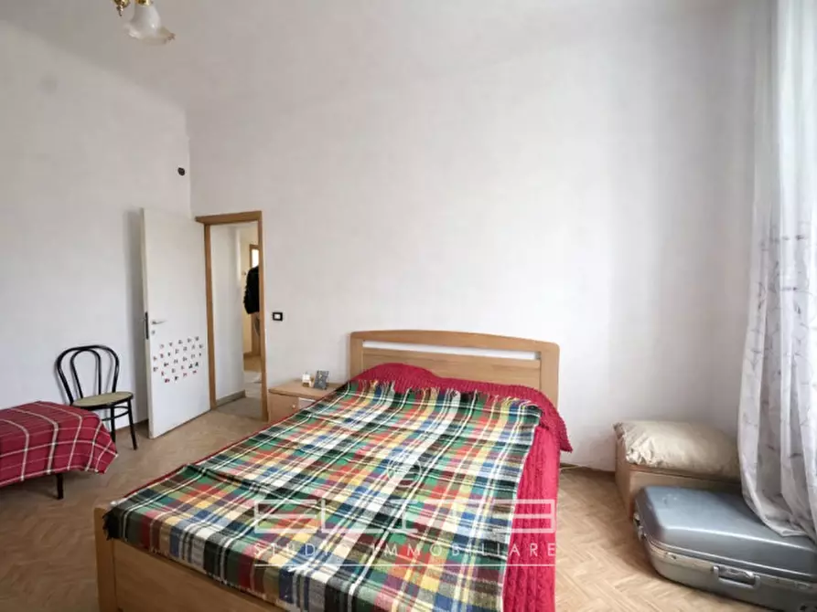 Immagine 3 di Appartamento in vendita  in Corso Carlo Alberto di Savoia a Ancona