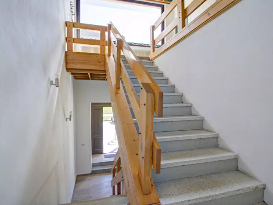 Immagine 11 di Negozio in affitto  in Frazione Borzago, 57 a Spiazzo