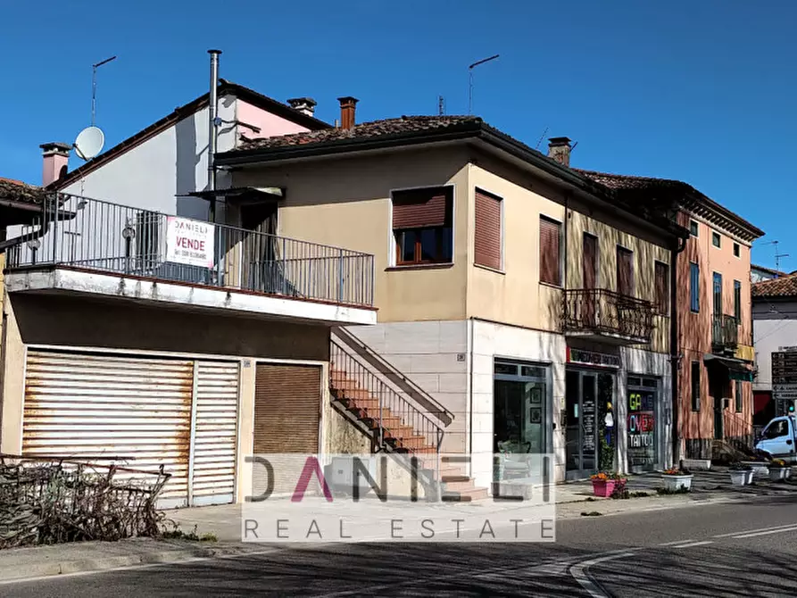 Immagine 1 di Multiproprietà in vendita  in Via Riviera Berica 5 a Barbarano Mossano