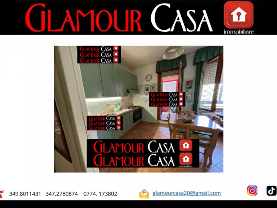 Immagine 6 di Appartamento in vendita  in Via dell'Orsa Maggiore a Roma