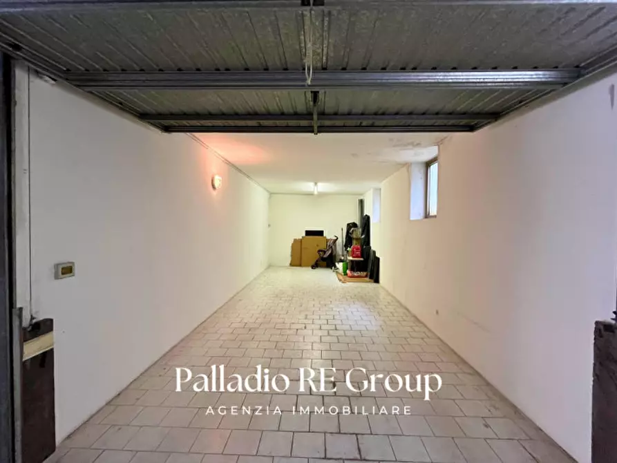 Immagine 30 di Appartamento in vendita  in via mora a Vicenza