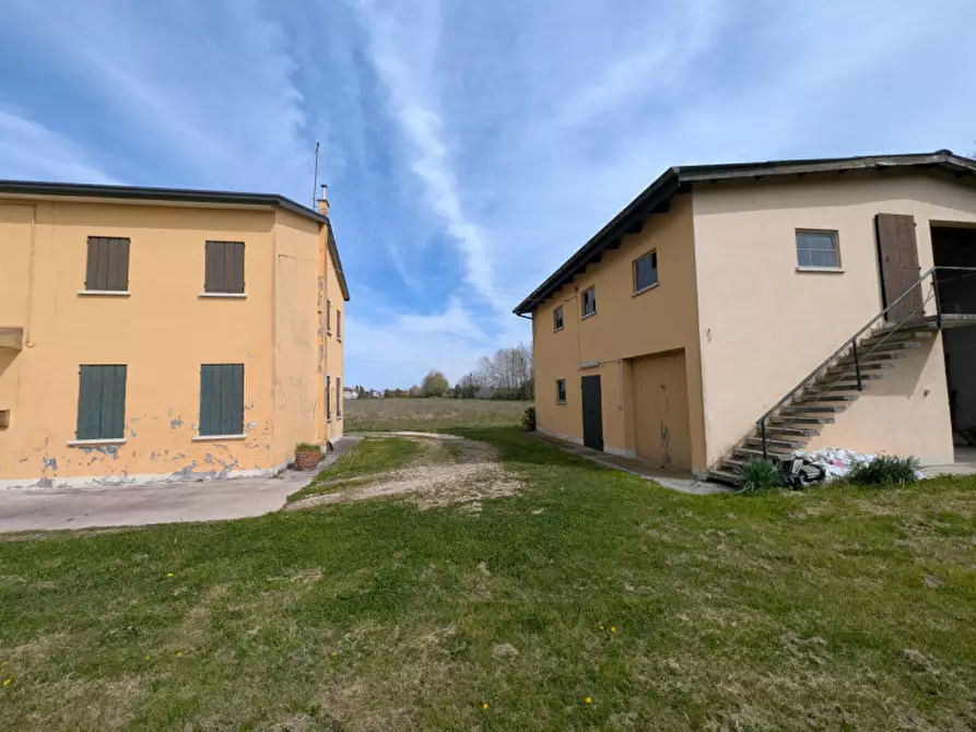 Immagine 2 di Casa indipendente in vendita  in Via Cavin di Sala a Mirano