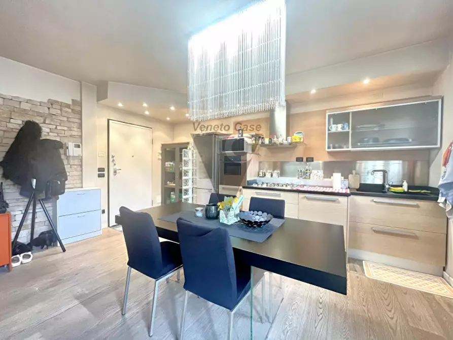 Immagine 2 di Appartamento in vendita  in Via Vivaldi a Fiesso D'artico