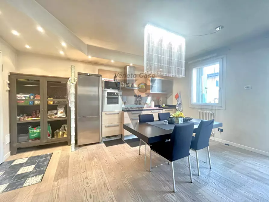 Immagine 3 di Appartamento in vendita  in Via Vivaldi a Fiesso D'artico