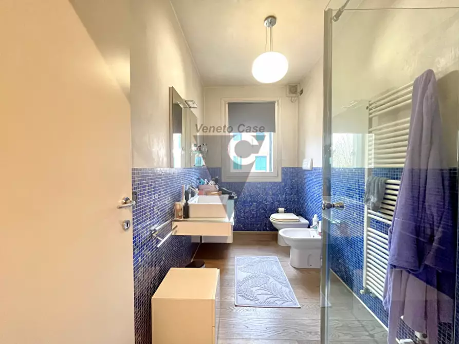 Immagine 11 di Appartamento in vendita  in Via Vivaldi a Fiesso D'artico